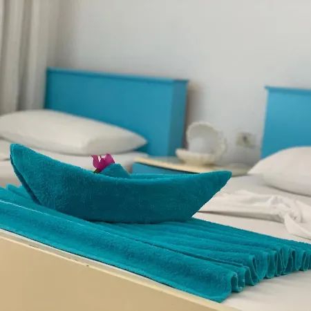 Cocktail & Dreams - Hotel 3*