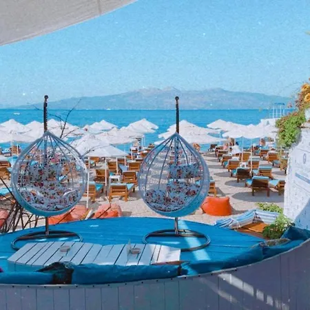 Cocktail & Dreams - Otel Saranda