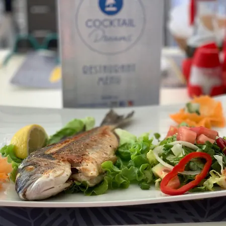 Hotel Cocktail & Dreams -