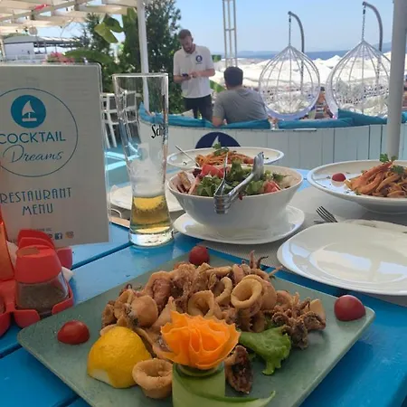 Hotel Cocktail & Dreams - 3*