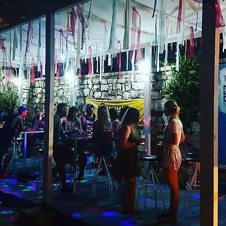 Cocktail & Dreams - Hotel