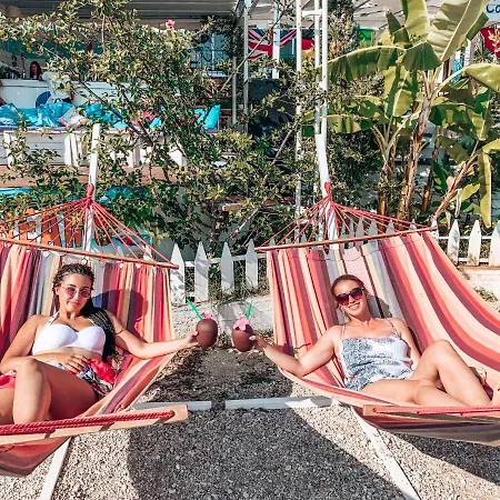 Cocktail & Dreams - Saranda