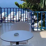 Cocktail & Dreams - 3*