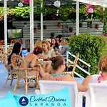 ホテル Cocktail & Dreams -
