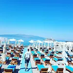 Cocktail & Dreams - ホテル Sarandë