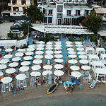 Cocktail & Dreams - 3*