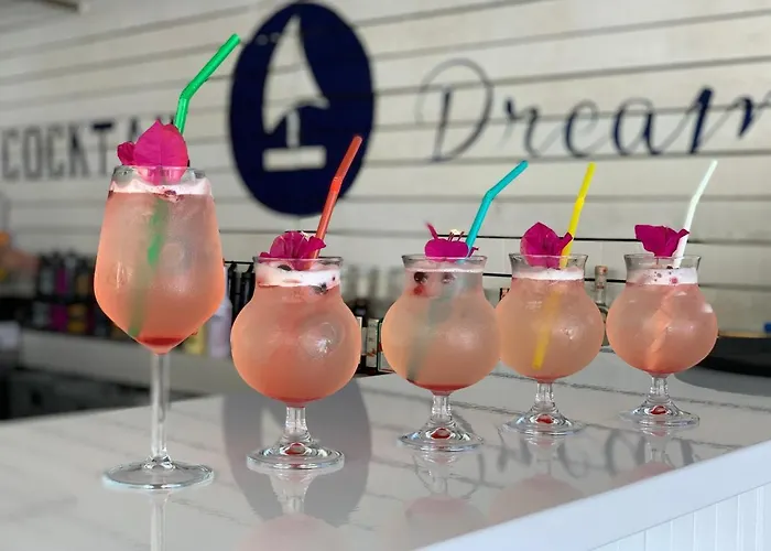 酒店 Cocktail & Dreams - Sarandë