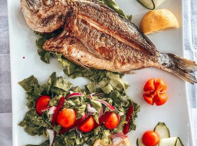 Cocktail & Dreams - 3*